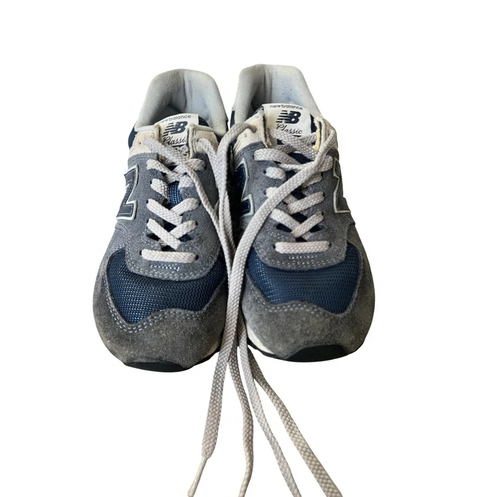 New Balance 574 Classic Sneakers Women's 7.5 Blue Gray Suede Athletic‎ Shoes